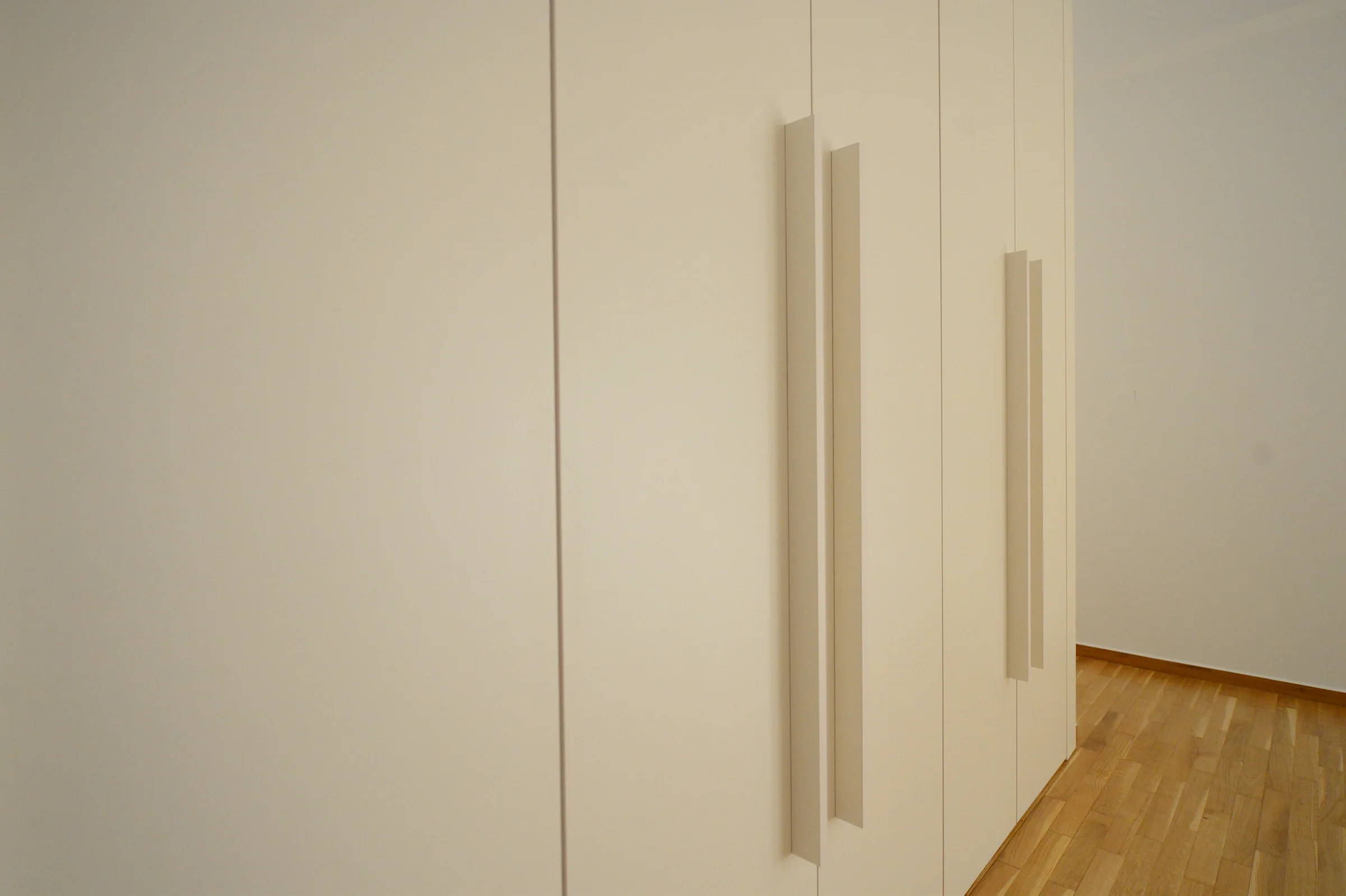 Open storage is balanced by visually quiet closed units.